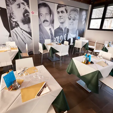 Club Del Sole Easy Village 3* בולוניה