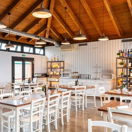 פארק נופש Club Del Sole Easy Village בולוניה