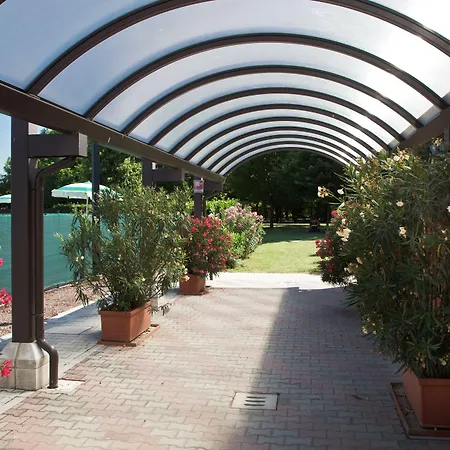 Club Del Sole Easy Village