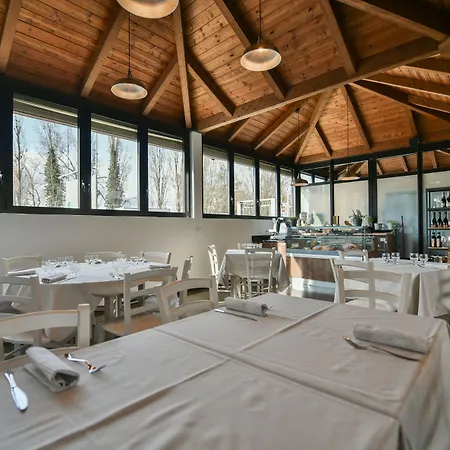 Club Del Sole Easy Village